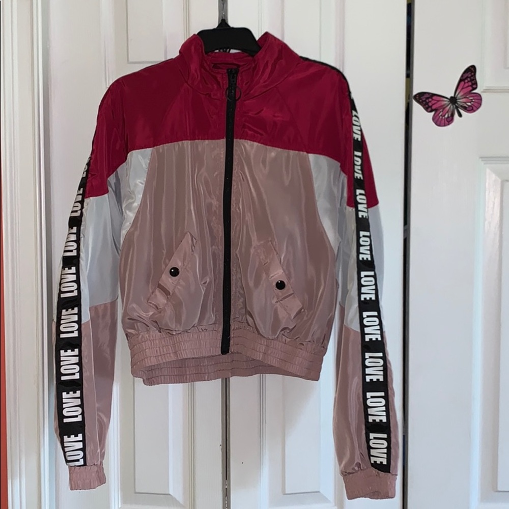 Cropped bomber jacket